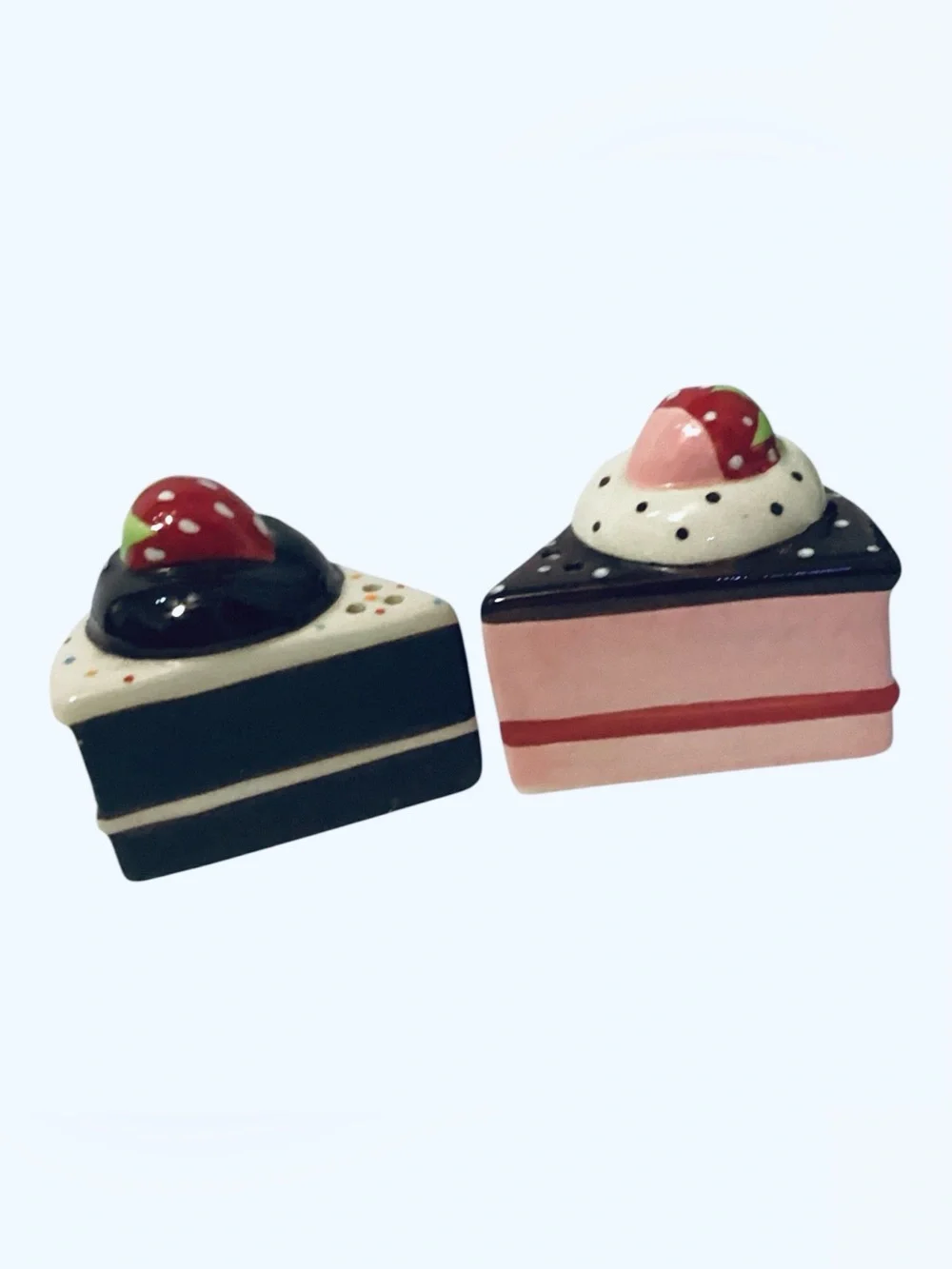 Cute Ceramic Strawberry Cake Slice Salt & Pepper Shakers Dessert Set